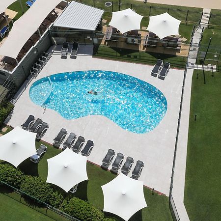 เดอะเบรคเกอร์ฮอลิเดย์อพาร์ทเม้น Aparthotel โกลด์โคสต์ ภายนอก รูปภาพ