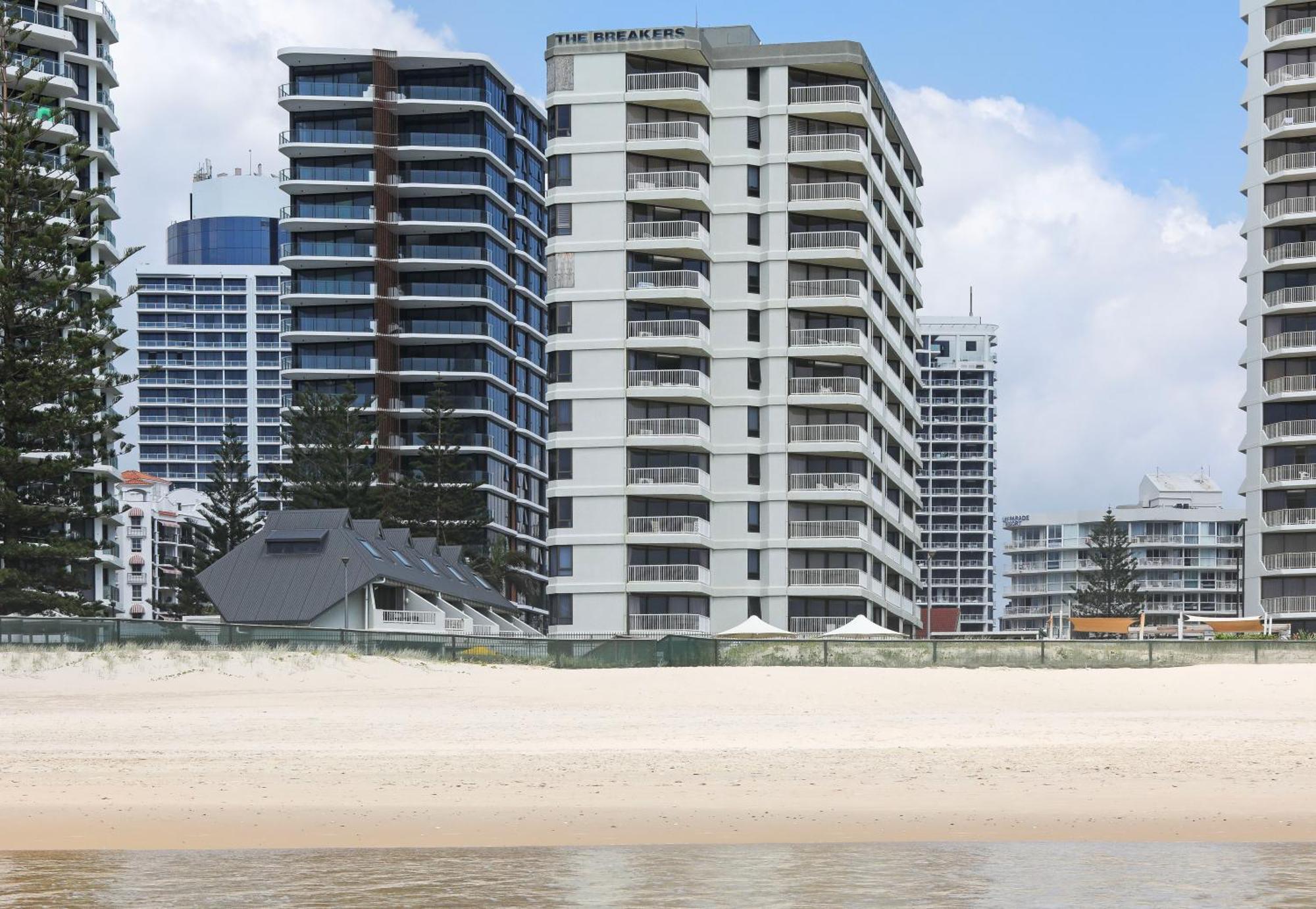 เดอะเบรคเกอร์ฮอลิเดย์อพาร์ทเม้น Aparthotel โกลด์โคสต์ ภายนอก รูปภาพ