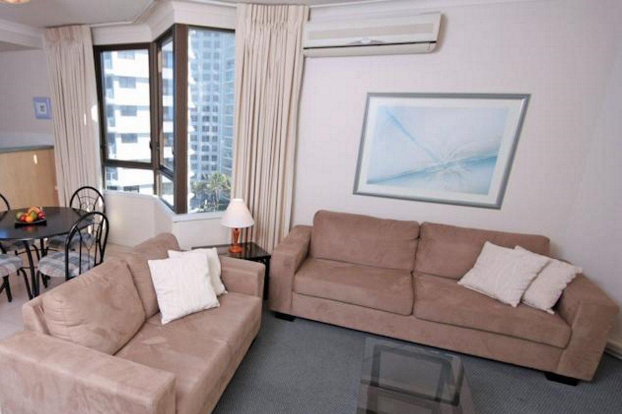 เดอะเบรคเกอร์ฮอลิเดย์อพาร์ทเม้น Aparthotel โกลด์โคสต์ ภายนอก รูปภาพ